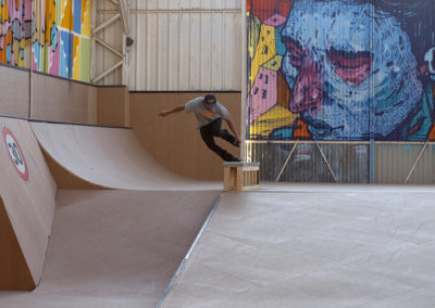 Un skatepark entièrement en bois pour une qualité de glisse au top